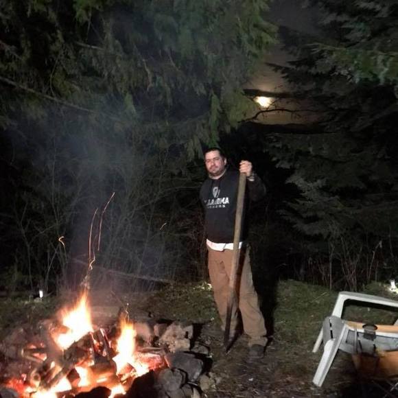 Meet your Posher, Kenneth - Picture 1 of 1